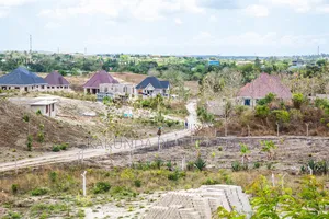 Viwanja Kiluvya Manzese LIPA KIDOGO KIDOGO