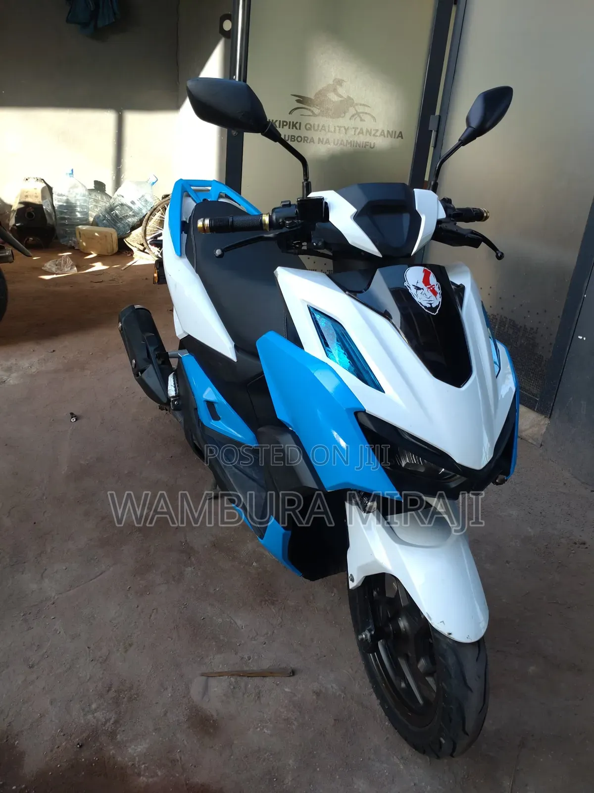 New Honda CB 2026 Brown