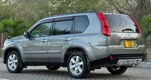 Nissan X-Trail 2008 Gray