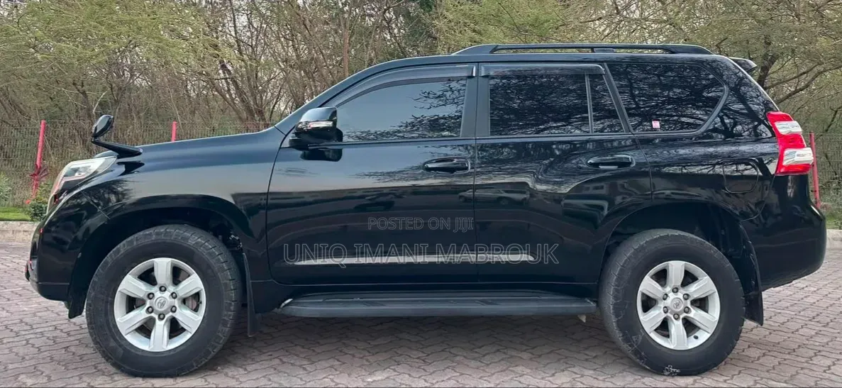 Toyota Land Cruiser Prado 2015 Black