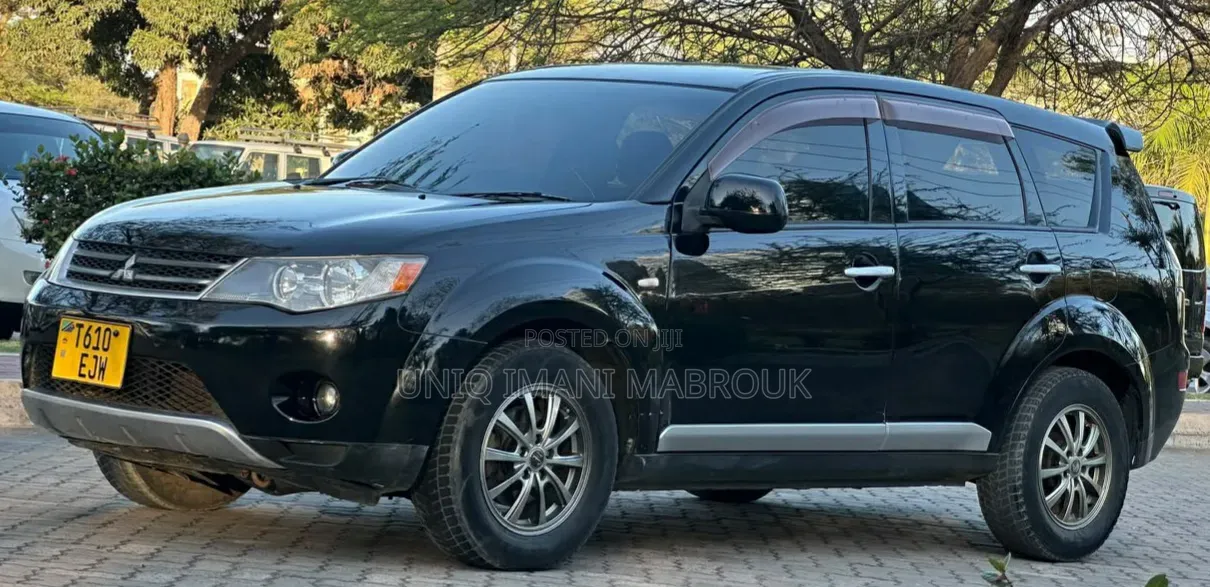 Mitsubishi Outlander 2009 Black