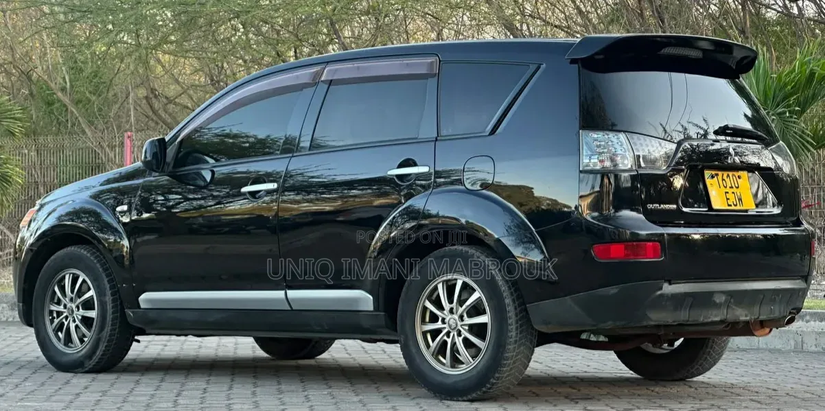 Mitsubishi Outlander 2009 Black