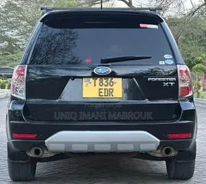 Subaru Forester 2010 Black