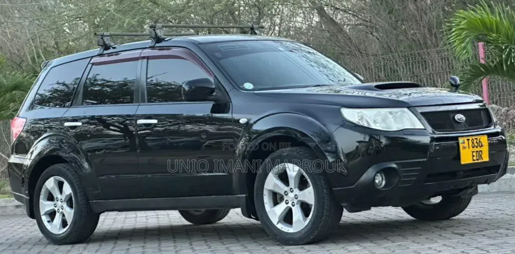 Subaru Forester 2010 Black