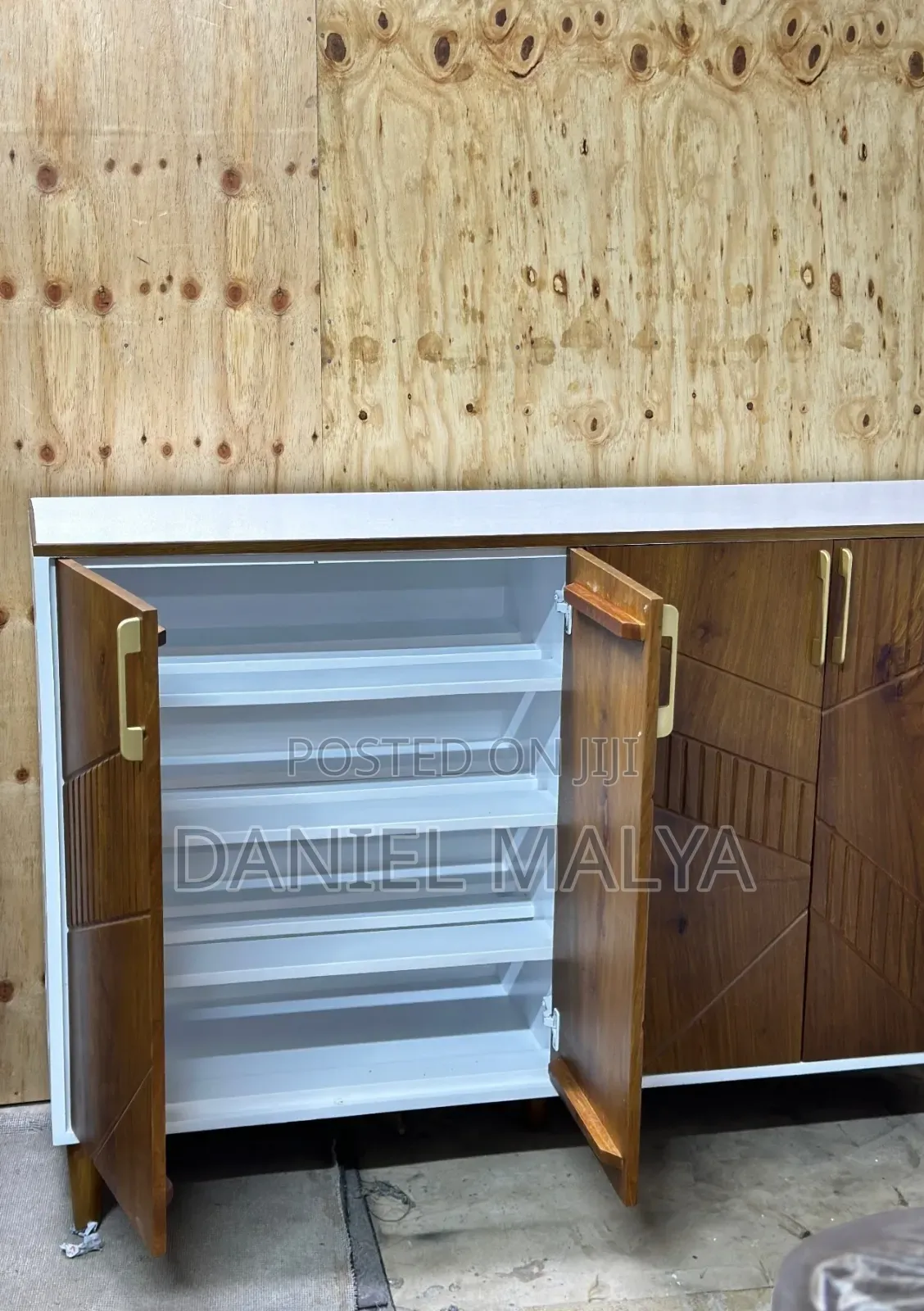 Consol Table Ya Bomba Kutoka Kwetu Fahari Ya Nyumba