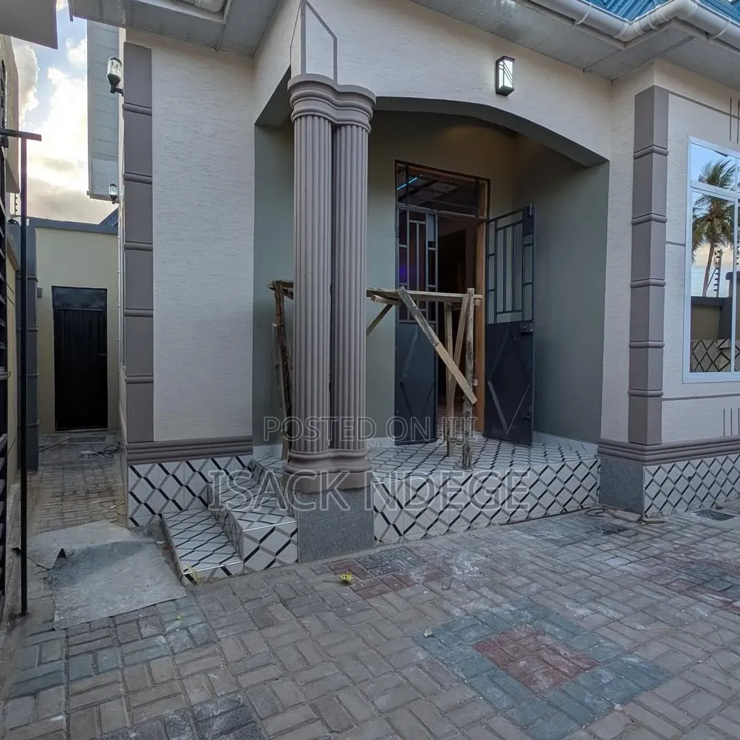 3bdrm House in Chanika, Chamazi for sale