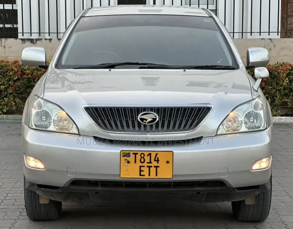 Toyota Harrier 2005 Silver