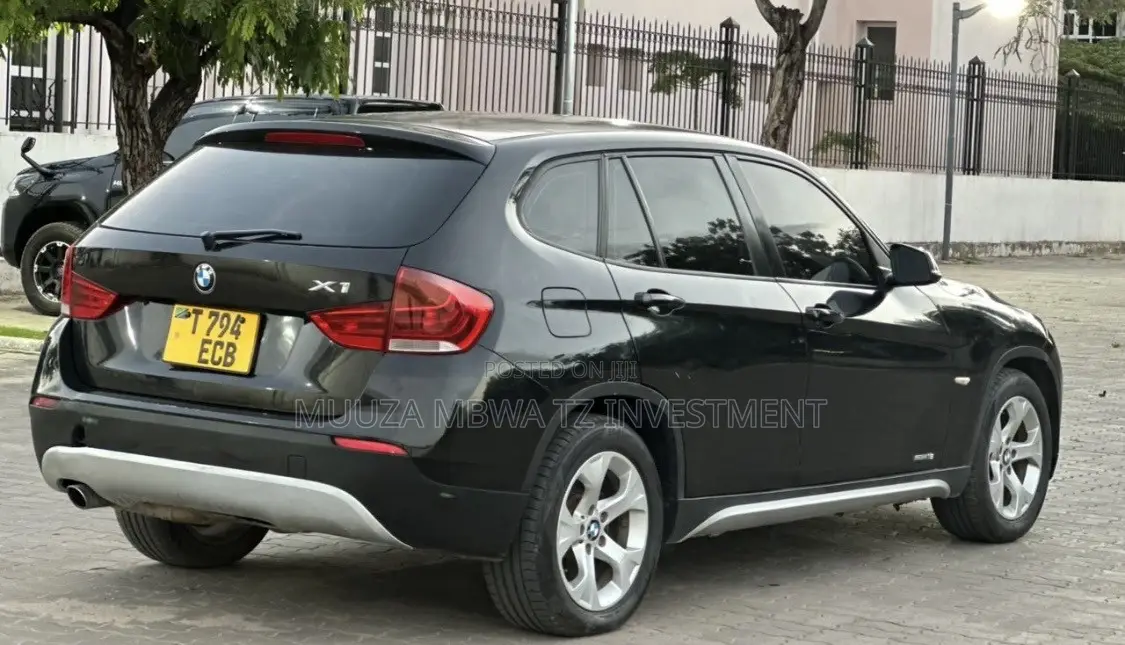 BMW X1 2011 Black