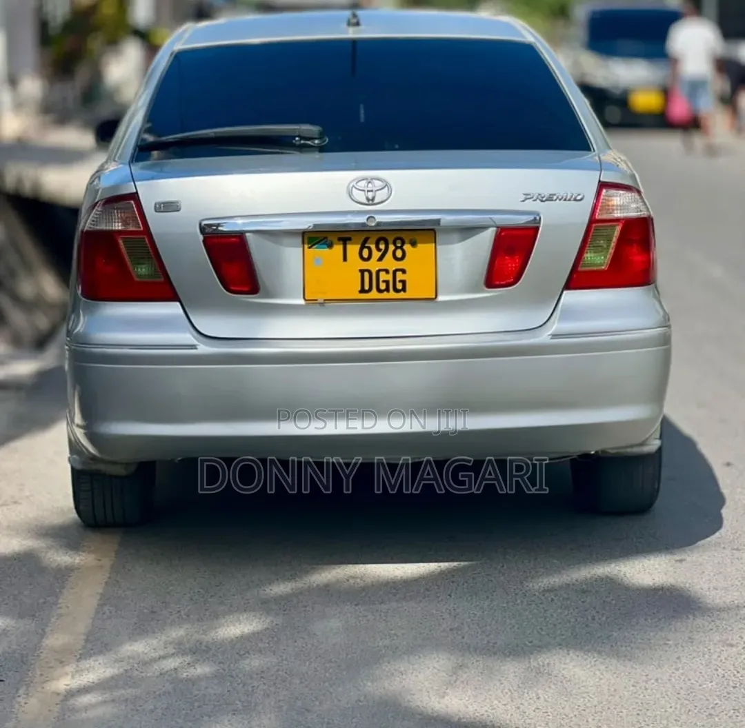 Toyota Premio 2002 Silver