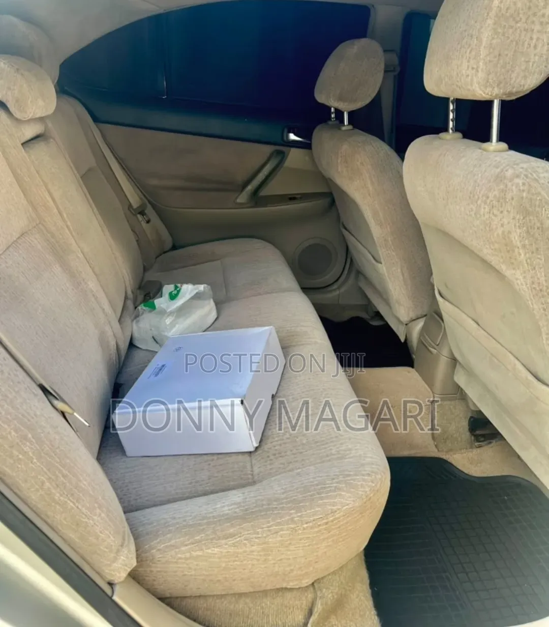 Toyota Premio 2002 Silver