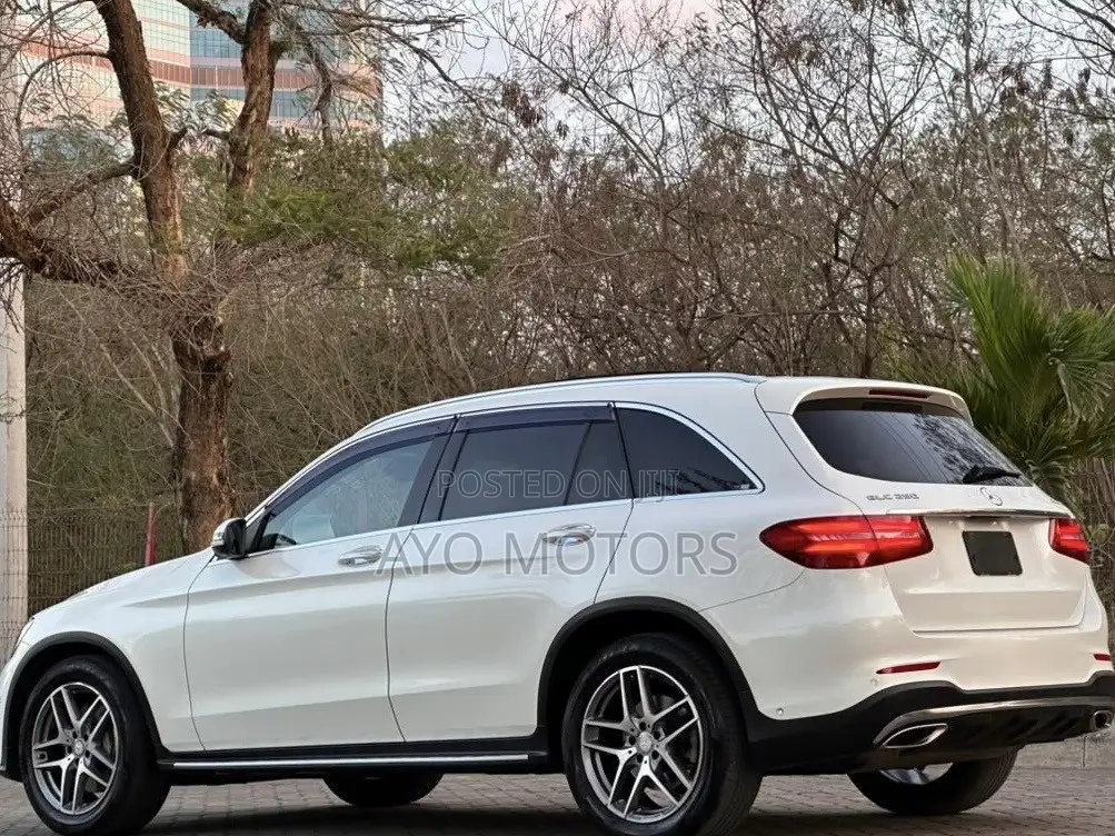Mercedes-Benz GLC-Class 2016 White