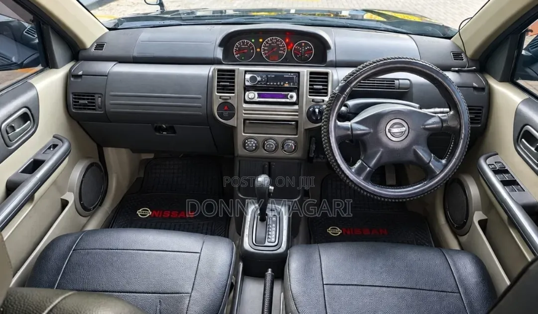 Nissan X-Trail 2005 Black