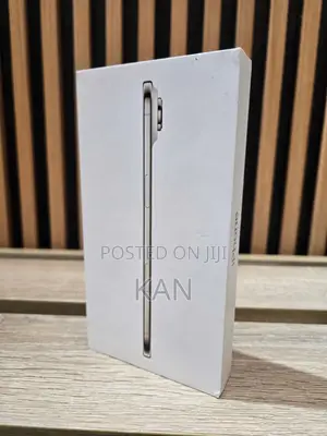New Apple iPhone Air 256 GB