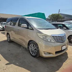 Toyota Alphard 2.4 Petrol AWD 2010 Gold