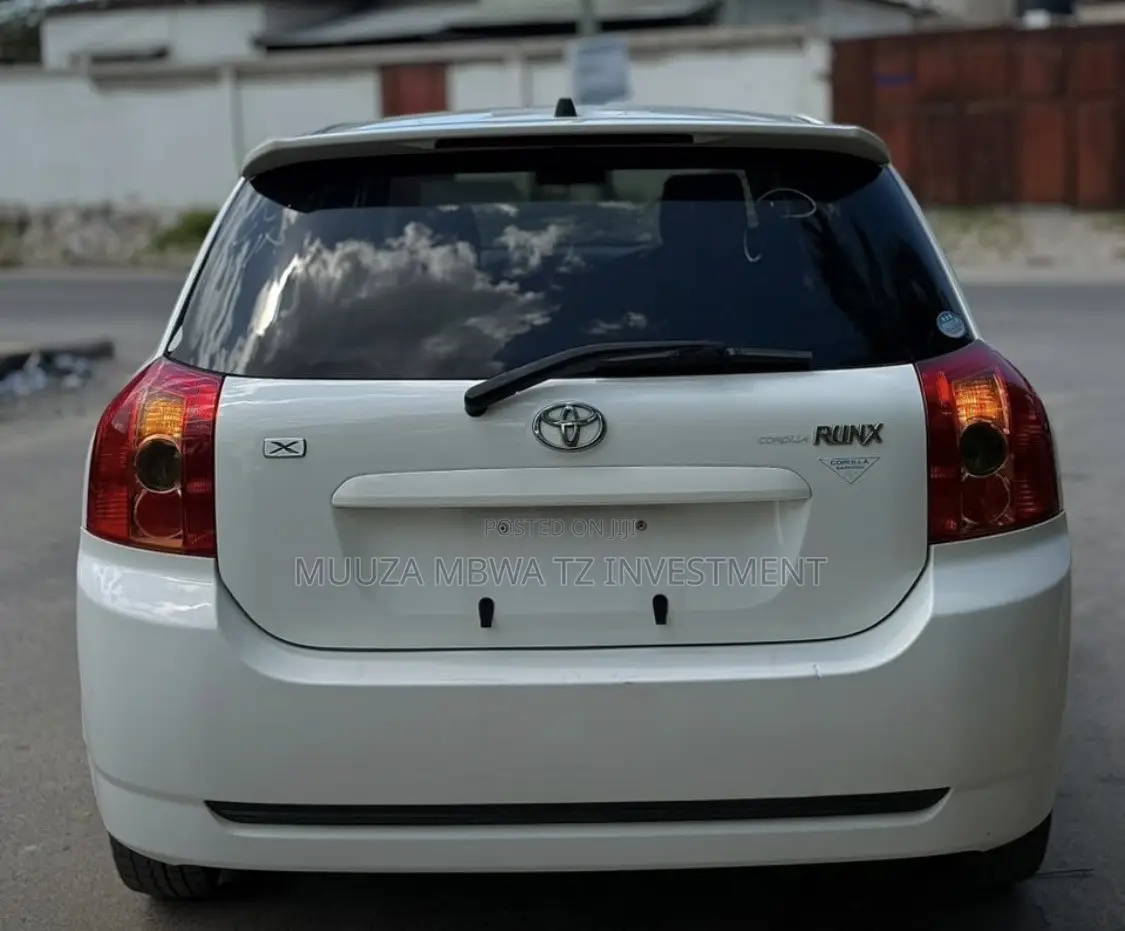 Toyota Corolla RunX 2005 White