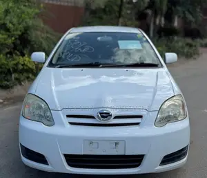 Toyota Corolla RunX 2005 White