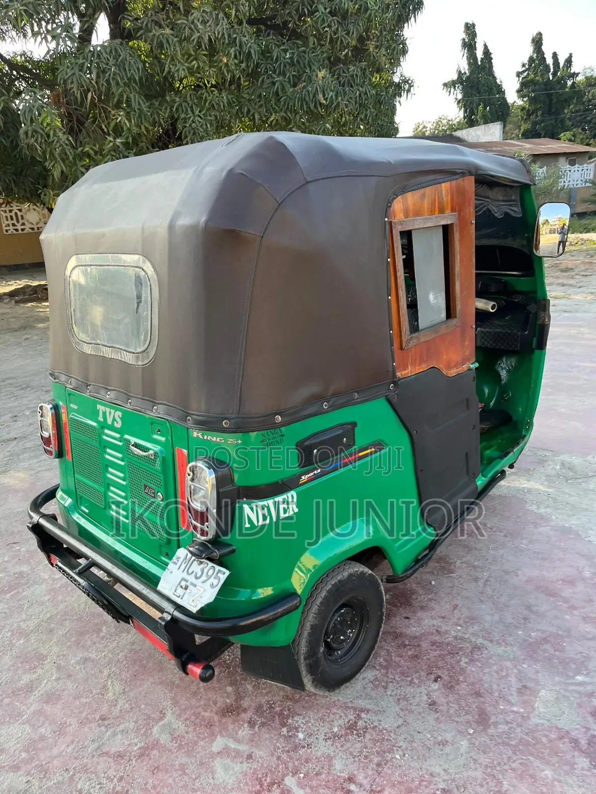 TVS King Deluxe Plus iTouch Start 2025 Green