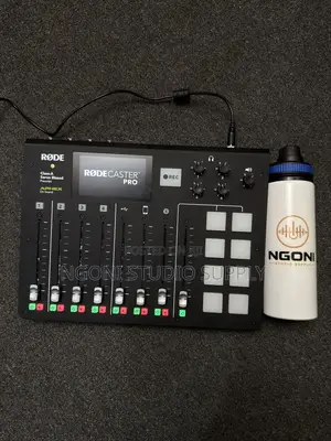 RØDE RØDECaster Pro — Professional Podcast Production Studio