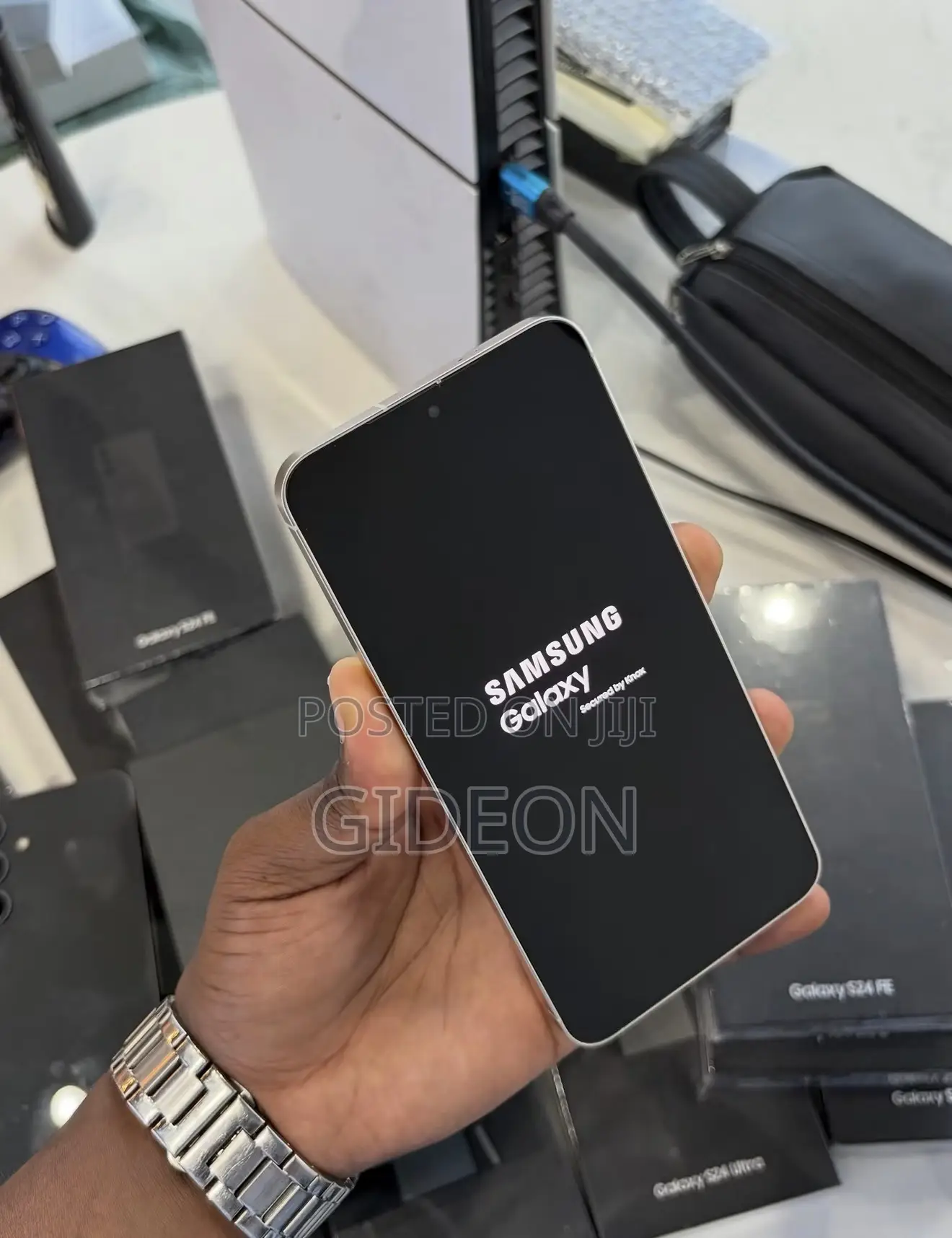 New Samsung Galaxy S24 256 GB Black