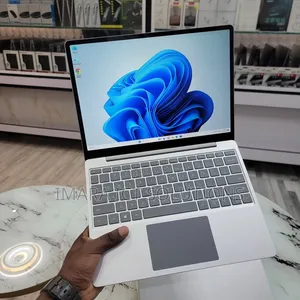 Laptop Microsoft Surface Go 16GB Intel Core i7 SSD 512GB