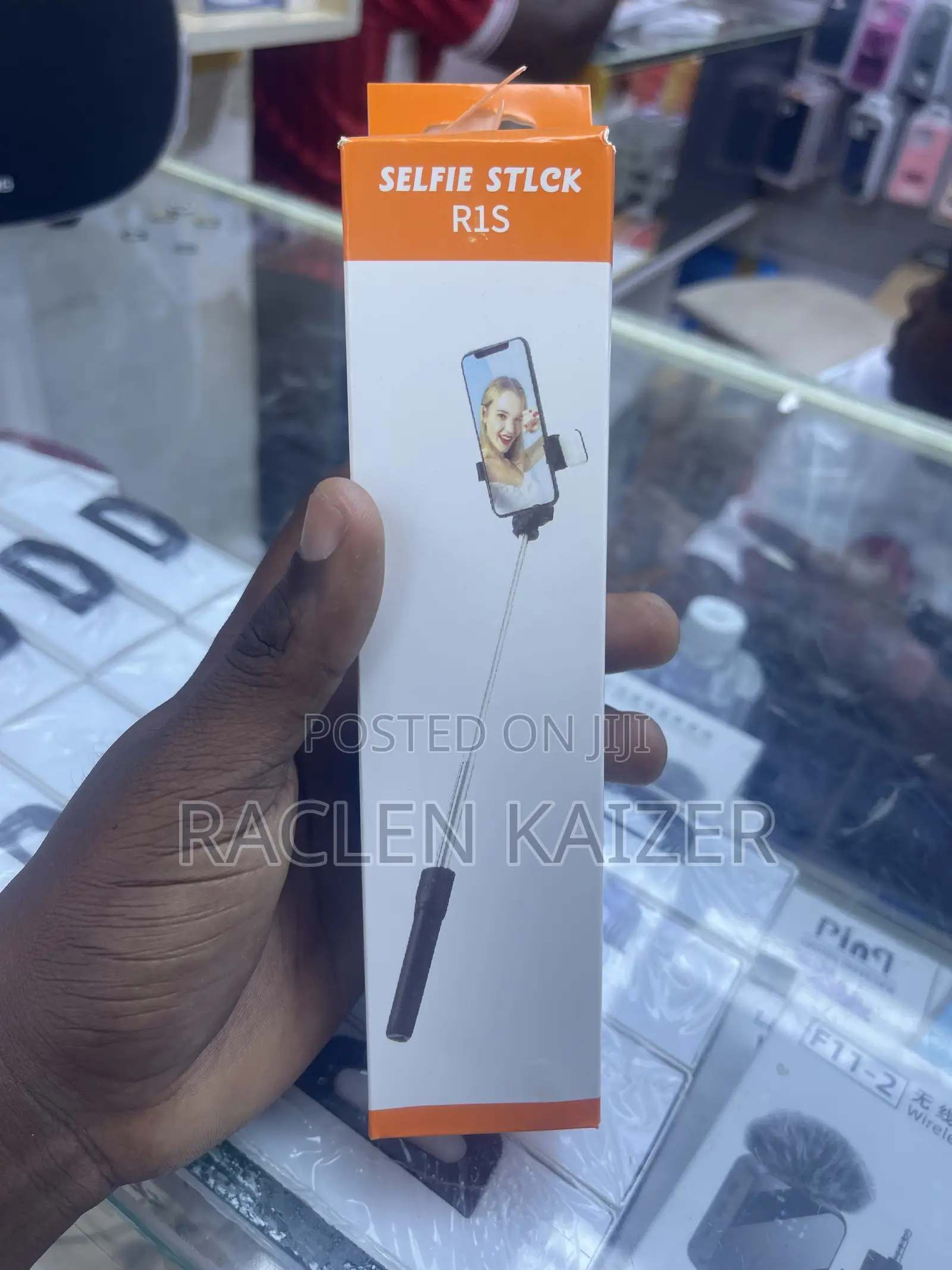 Selfie Stick R1S