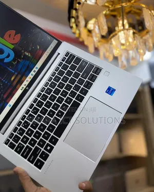 Laptop HP EliteBook 840 G9 16GB Intel Core i5 SSD 256GB