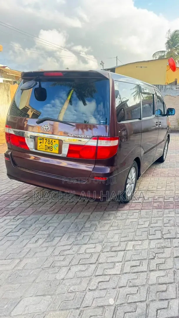 Toyota Alphard 2.4 Petrol AWD 2003