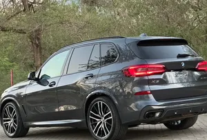 BMW X5 2022 Black