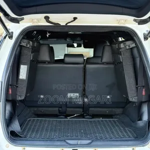 Toyota Fortuner 2024 Pearl