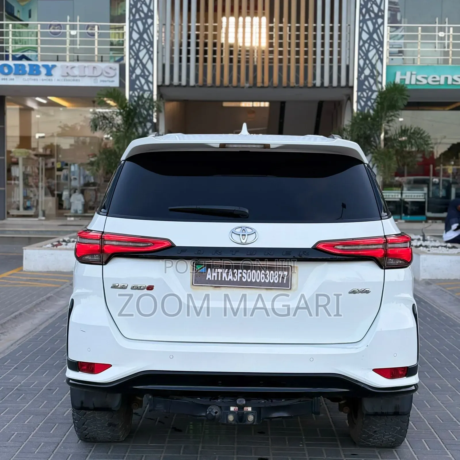 Toyota Fortuner 2024 Pearl