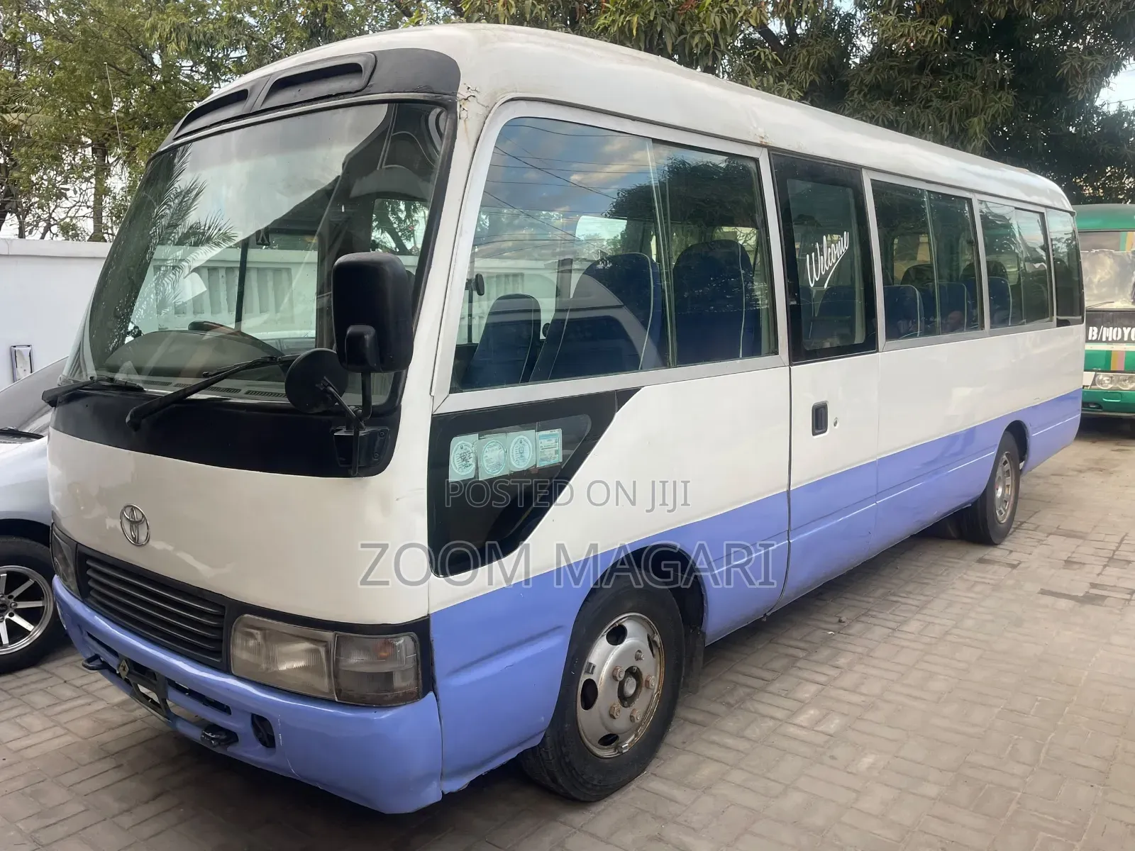Toyota Coaster 2003