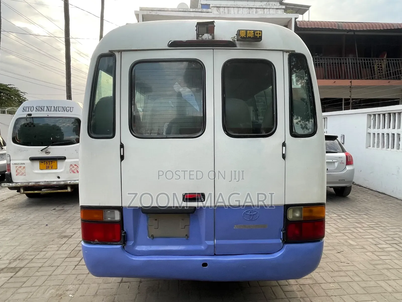 Toyota Coaster 2003