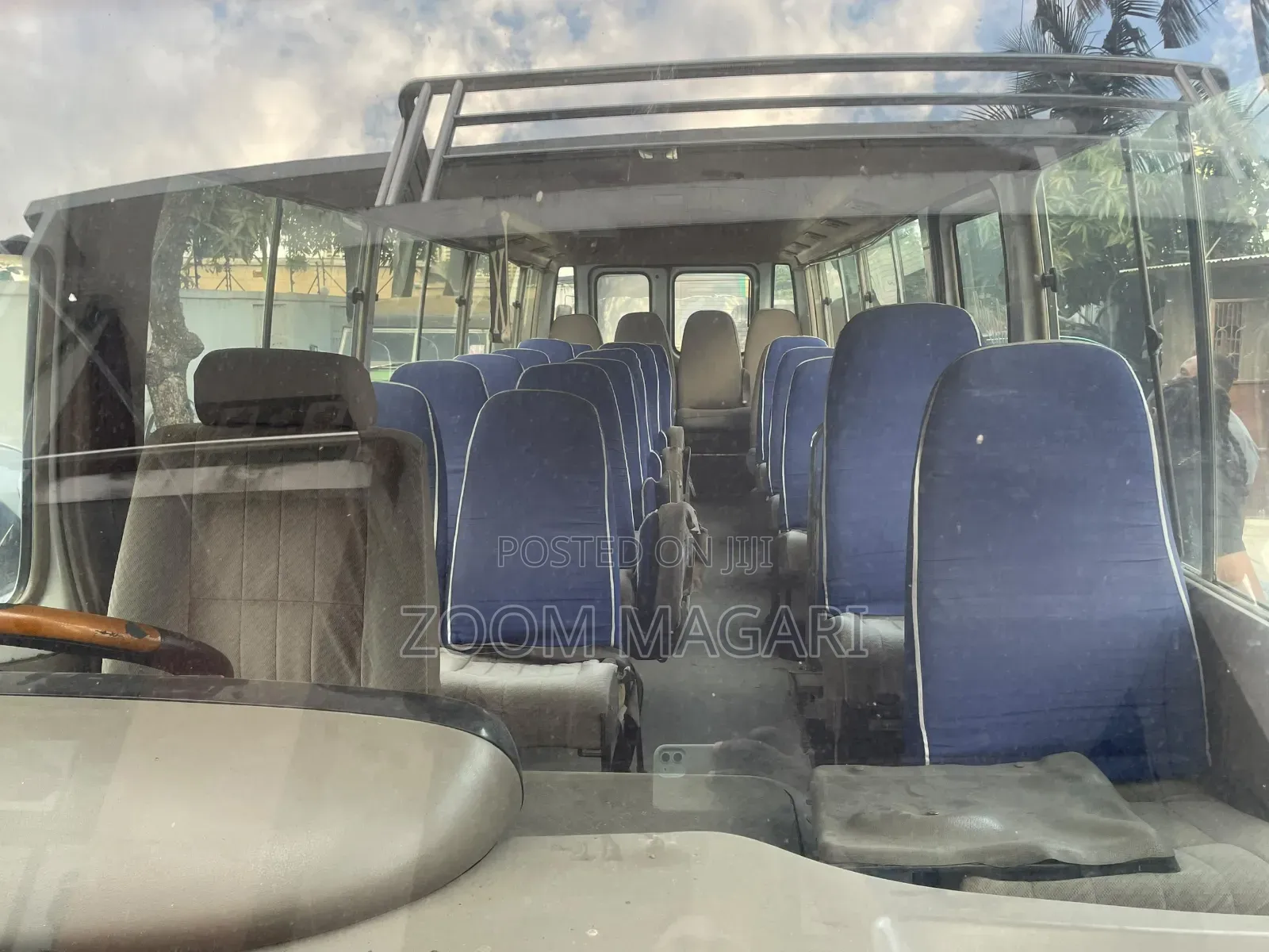 Toyota Coaster 2003