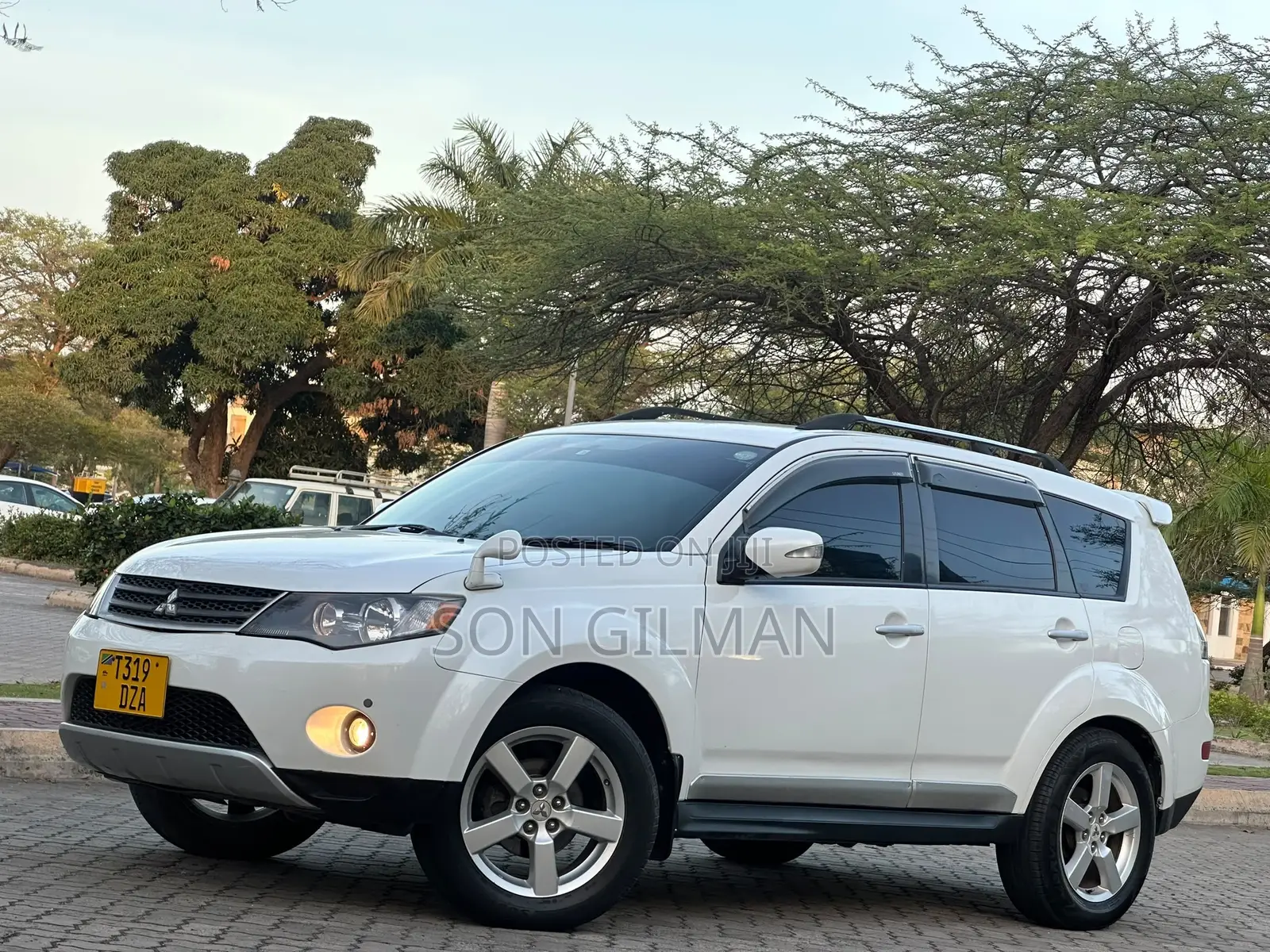 Mitsubishi Outlander 2008 Pearl