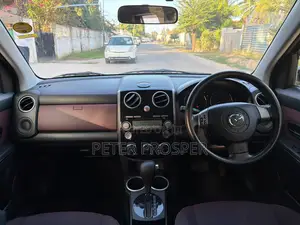 Mazda Verisa 2007 Burgundy