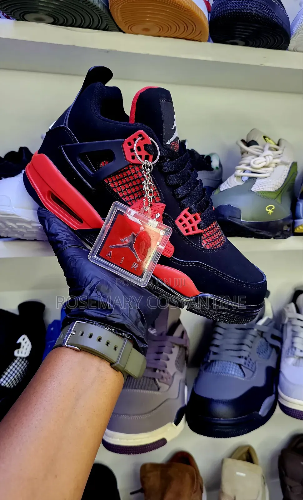 Air Jordan 4
