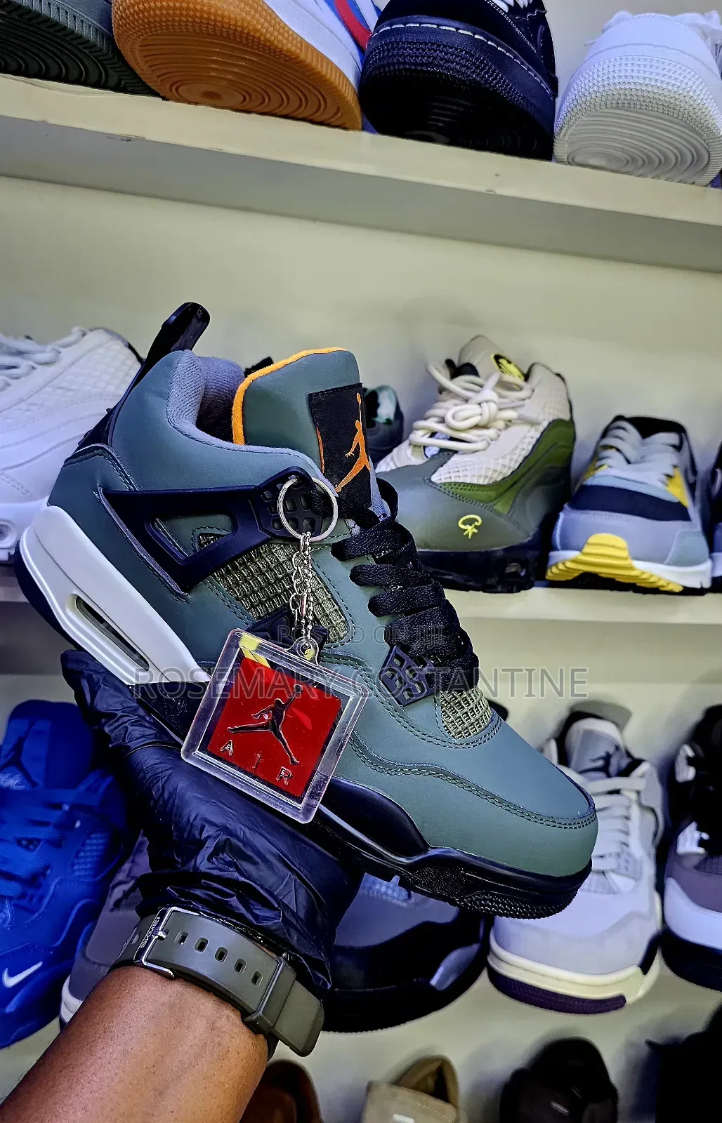 Air Jordan 4