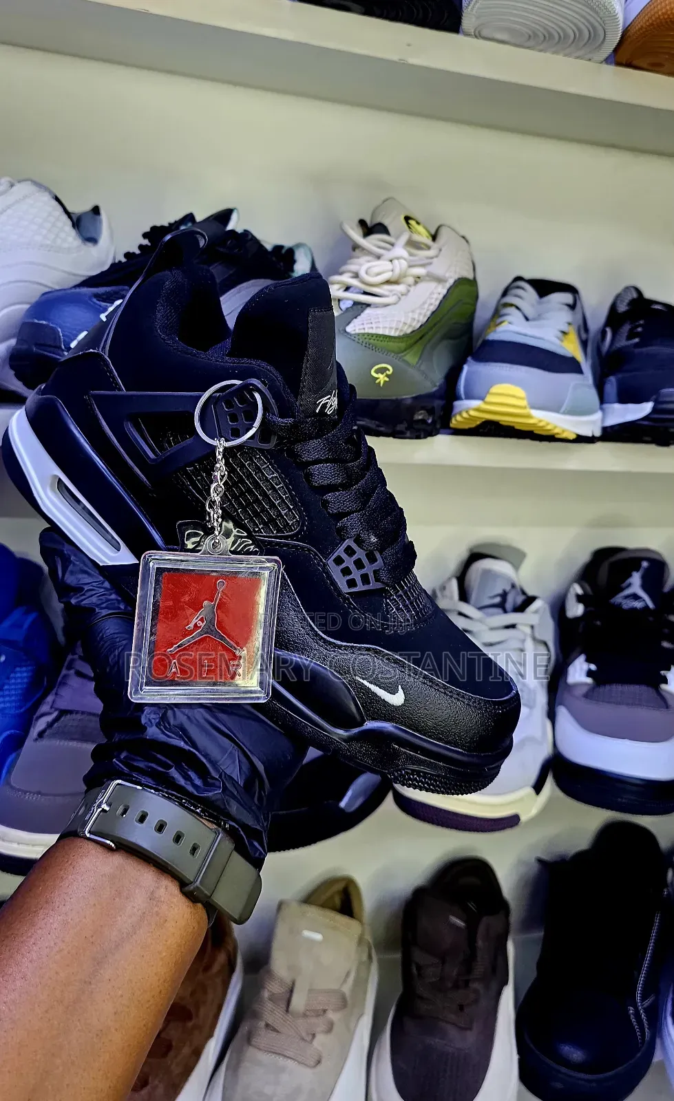 Air Jordan 4