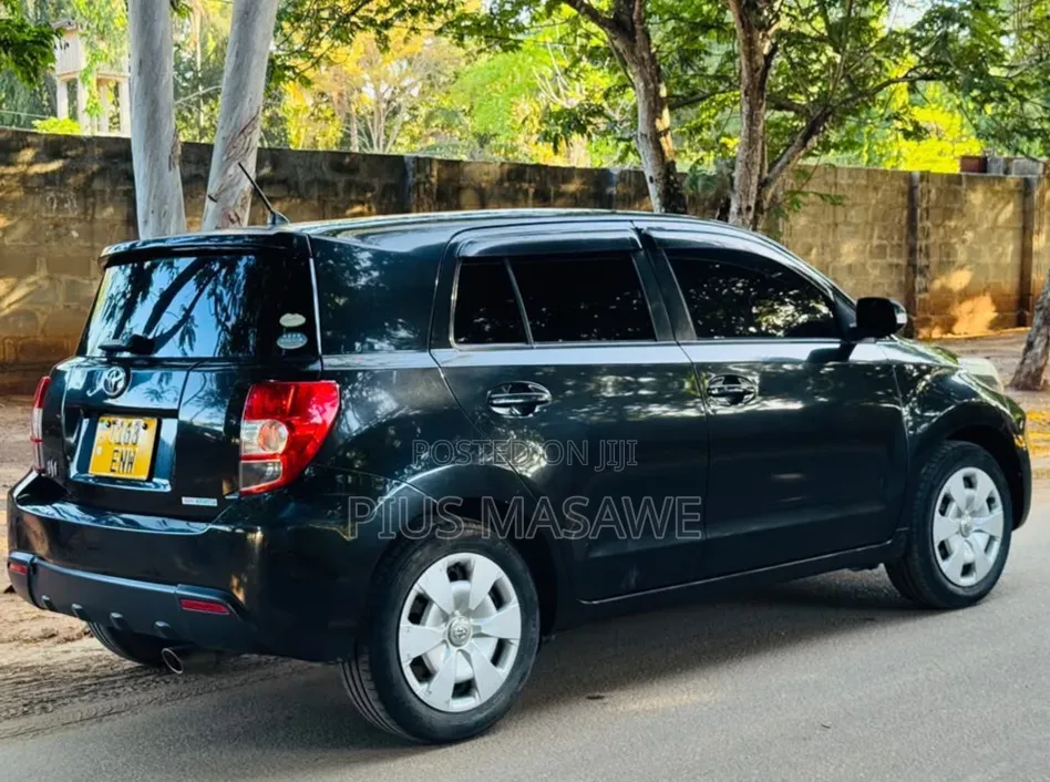 Toyota IST 2013 Black