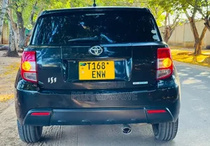 Toyota IST 2013 Black