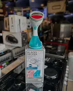 BLACK+DECKER Handy Garment Steamer
