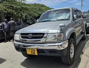 Toyota Hilux 2.5 Cab 2005 Silver