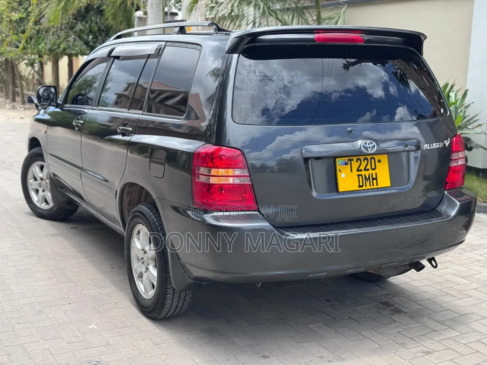 Toyota Kluger 2001 Black