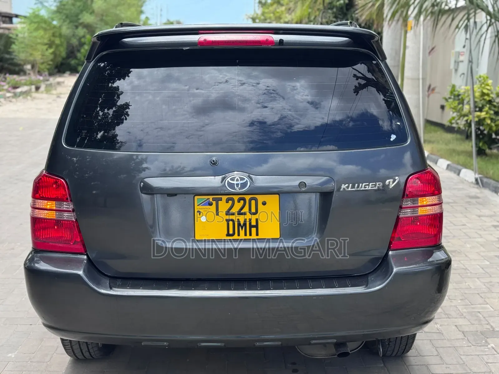 Toyota Kluger 2001 Black