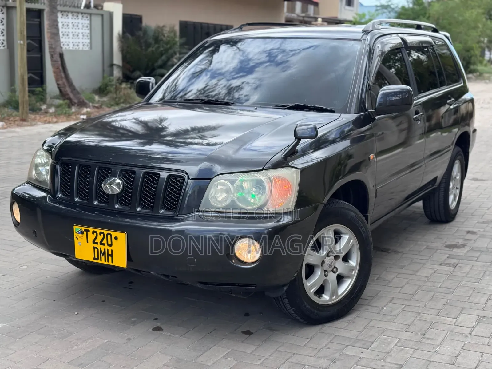 Toyota Kluger 2001 Black