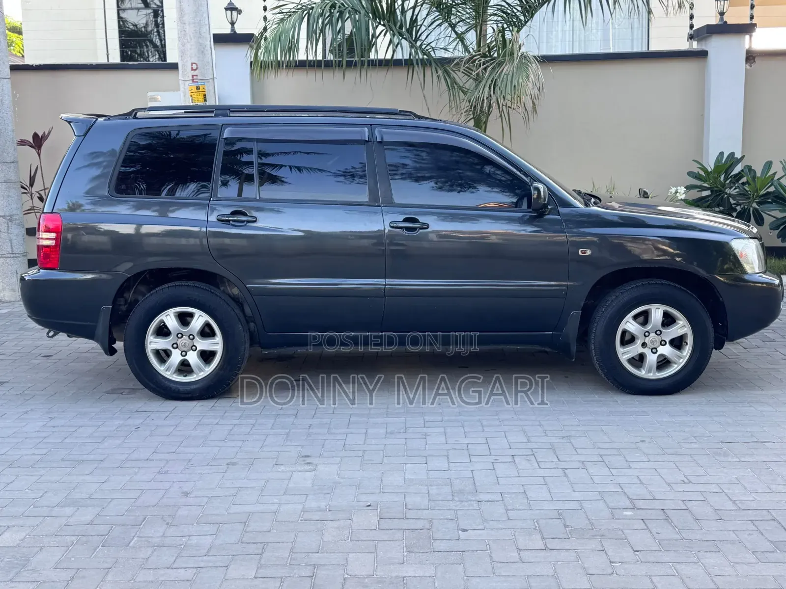 Toyota Kluger 2001 Black