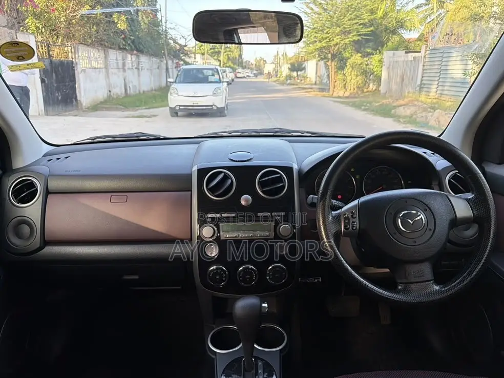 Mazda Verisa 2007 Burgundy