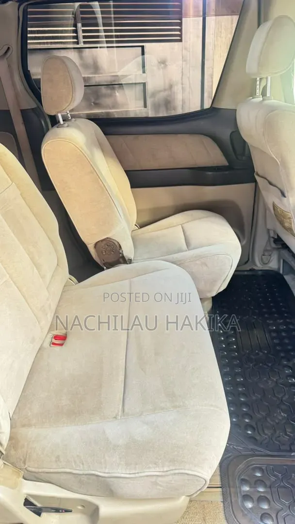 Toyota Alphard 2.4 Petrol AWD 2003