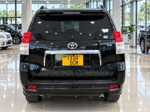 Toyota Land Cruiser Prado 4.0 Petrol TX 2013 Black