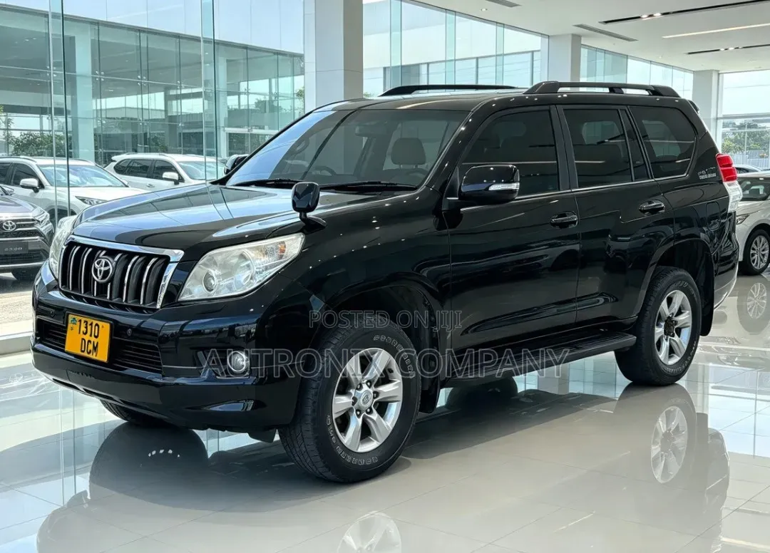Toyota Land Cruiser Prado 4.0 Petrol TX 2013 Black